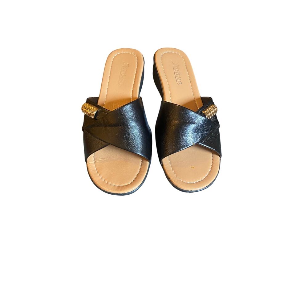 Black color Slippers for outdoor wear, Stylish Cross Band Design, Size 9 1/2